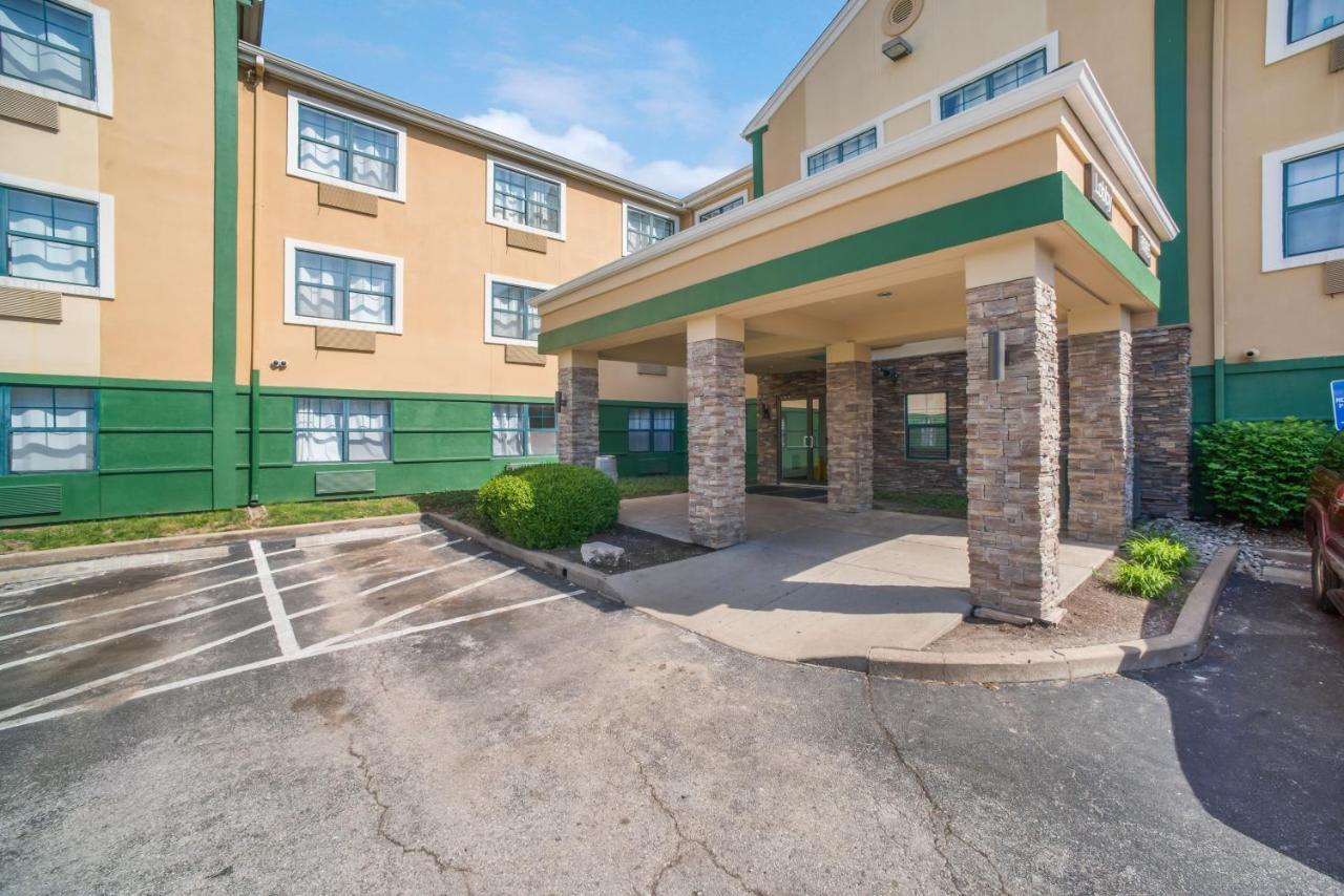 Hometowne Studios By Red Roof St. Louis - Airport/N Lindbergh Hazelwood Buitenkant foto